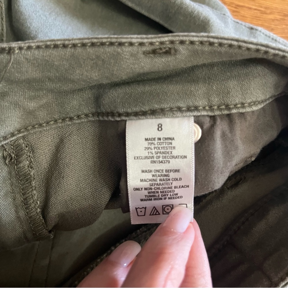 Aeropostale micro shorts 8 high waisted midi army green - Picture 3 of 8